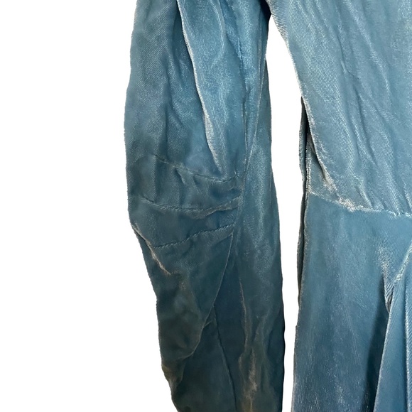 VINTAGE 1950s Light Blue Crushed Velvet Circle Skirt Dress Mrs. Maisel XS/S - Picture 7 of 15